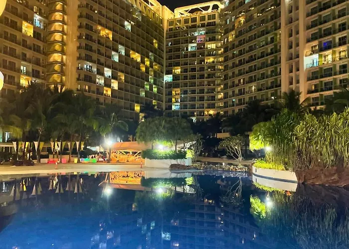 Guest house Azure Paris Hilton And 1 Bedroom For 4pax